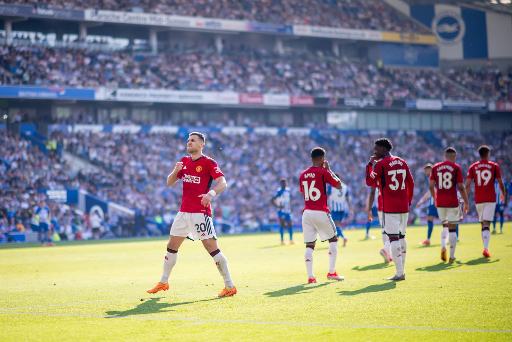 仅是一个盛 仅是一个盛