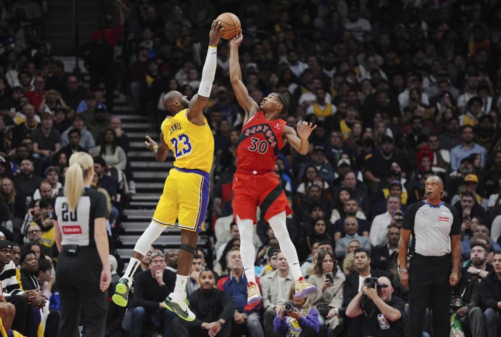 站首轮比赛 站首轮比赛