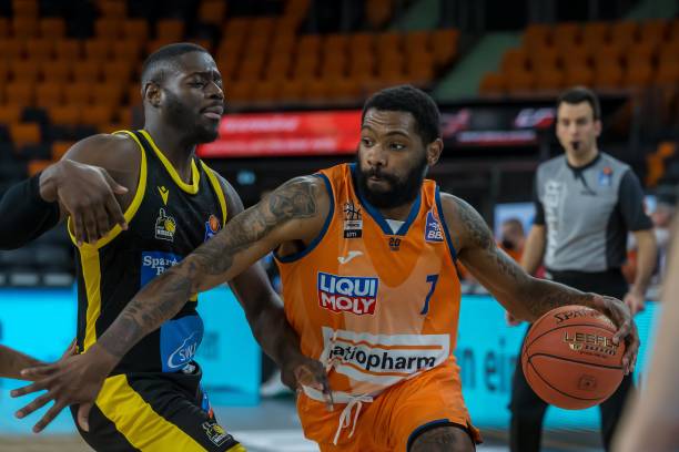 曼联引援战 曼联引援战